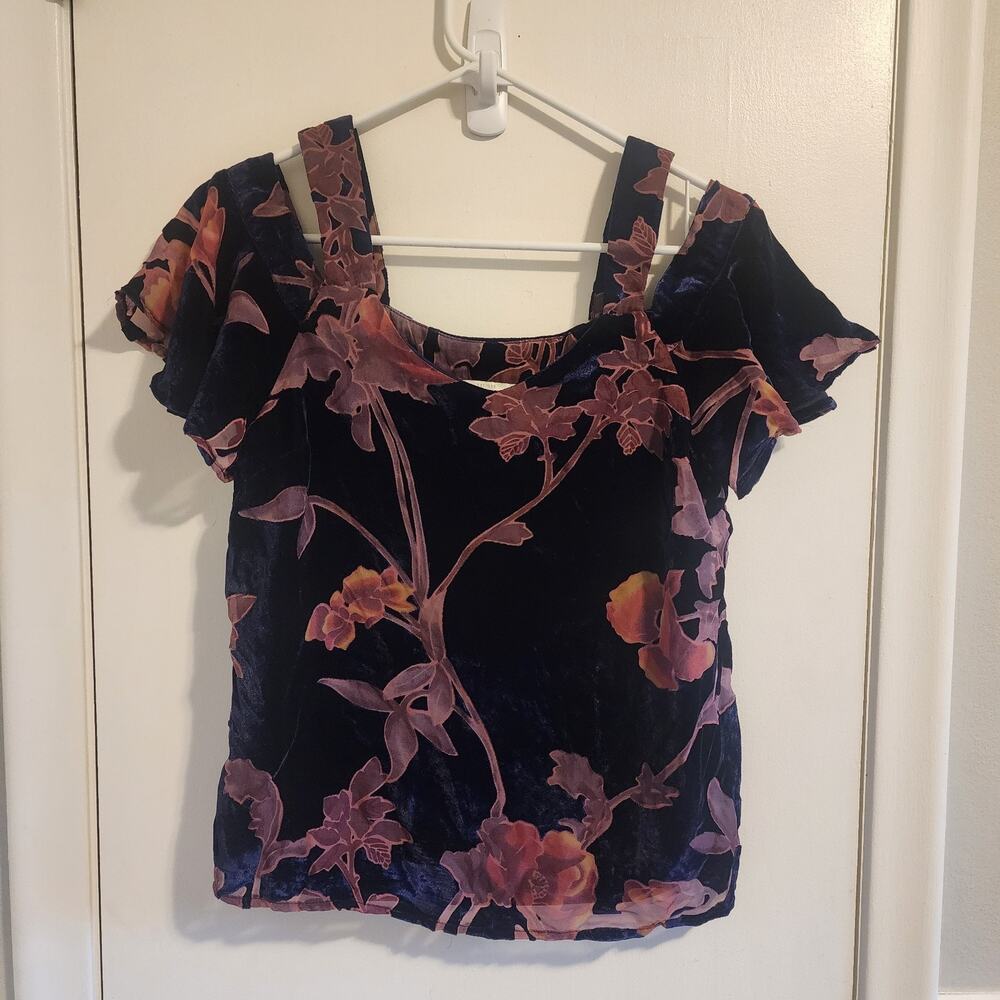 Lucky Brand Velvet Small Top Cold Shoulder Floral Romantic Moody Whimsigoth